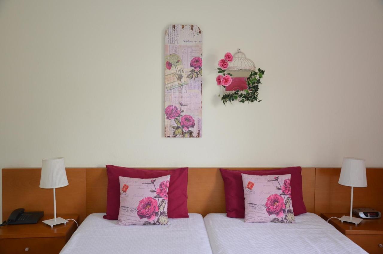 Abla Guest House 카르카벨로스 외부 사진